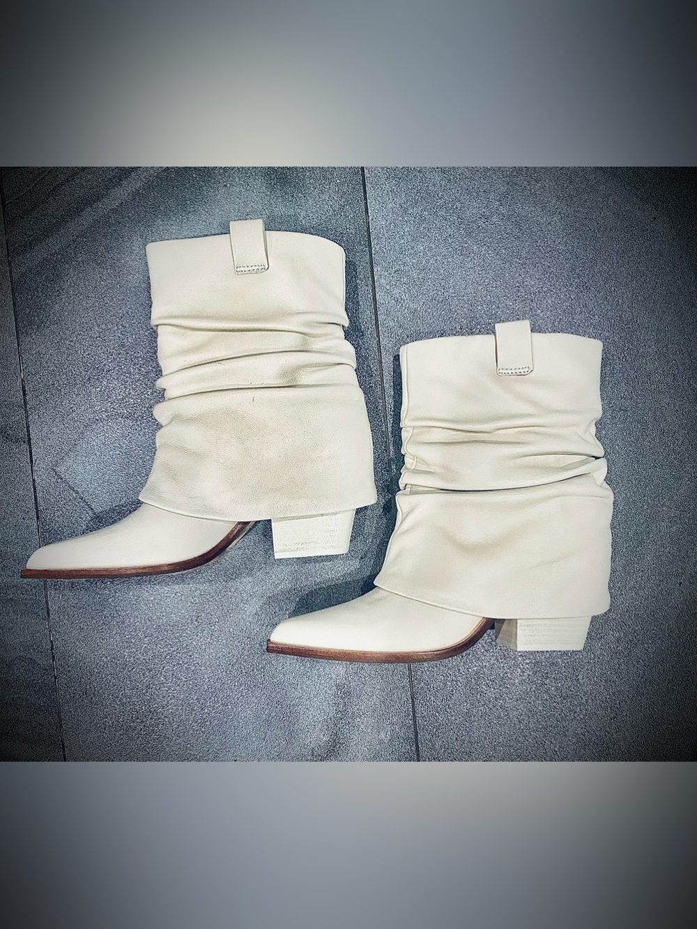 Women’s Savella Chalk Sheep Nappy Leather Slouchy Western Boots size 8.5 New